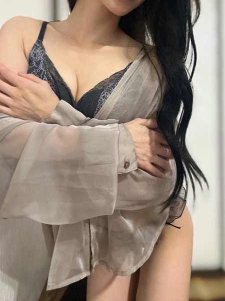 門松 みこと (25) Comfort コンフォート