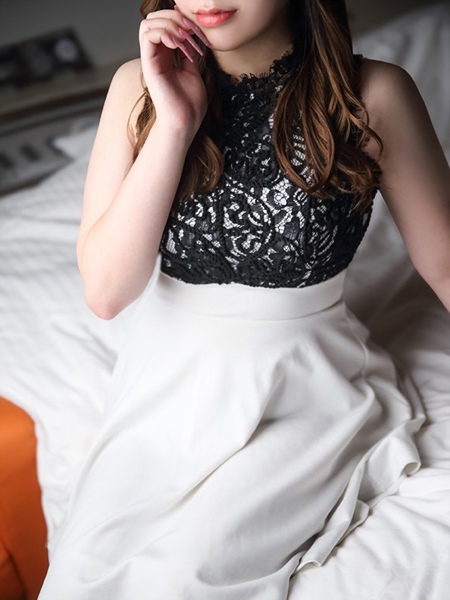 芹那(せりな)(21) 神戸泡洗体ハイブリッドエステの写真2枚目 (三宮発/風俗エステ&ヘルス)