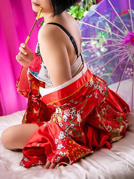 小野塚 あや(39) エテルナ京都の写真1枚目 (京都市発/人妻性感マッサージ)