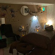 みやびオーナーセラピストは、ベッドルームでの施術になります ジェントル gentleのフォト(小)