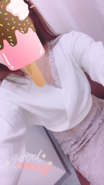 早也佳(40) 奥さんの手の写真5枚目 (西中島発/人妻性感エステ)