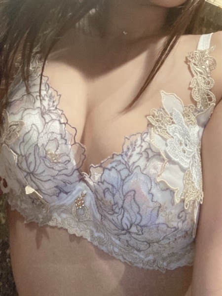 麻倉 ゆり(24) マイドリーム My Dreamの写真1枚目 (新大阪発/性感エステ)