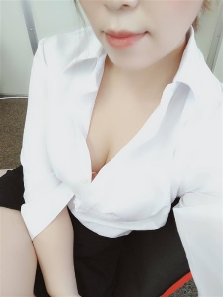 北川 ゆずは(27) マイドリーム My Dreamの写真4枚目 (新大阪発/性感エステ)