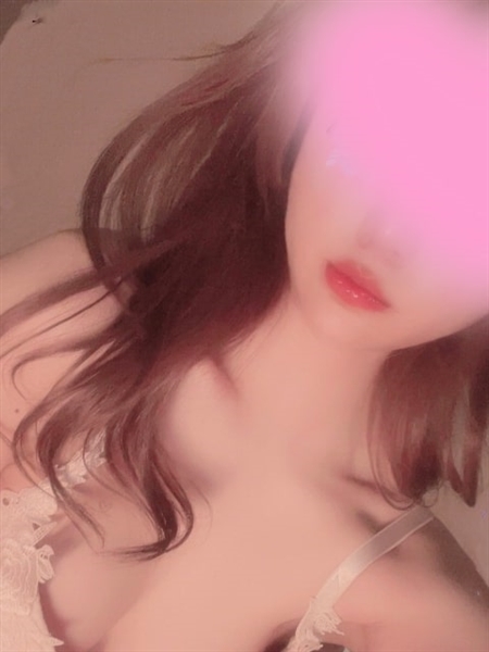 一ノ瀬 りりか(21) マイドリーム My Dreamの写真1枚目 (新大阪発/性感エステ)