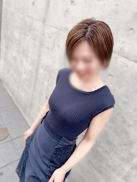 小林はる(41) オトコのたしなみSPAの写真2枚目 (日本橋発/性感エステ)