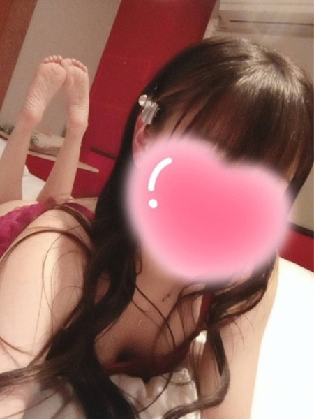 さく (23) キミの乳首が好き!! 大阪店