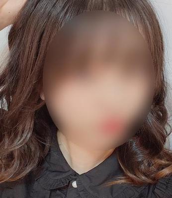 風菜（ふうな） PINK SAPPHIRE ピンクサファイアの女の子