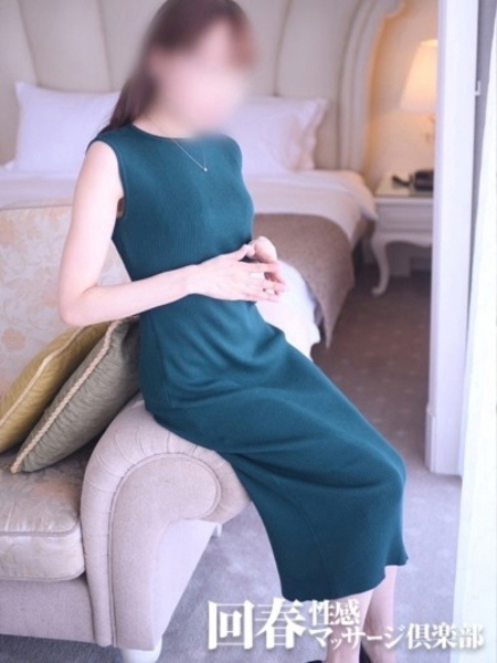 えれな(29) 神戸回春性感マッサージ倶楽部の写真5枚目 (神戸発/スケベマッサージ専門店)