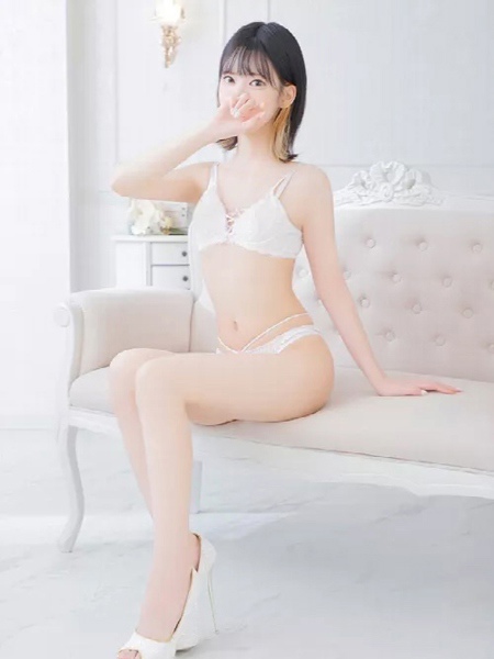 あみ(23) エステ・ティーク 梅田店の写真4枚目 (梅田発/泡洗体&どスケベ回春エステ)