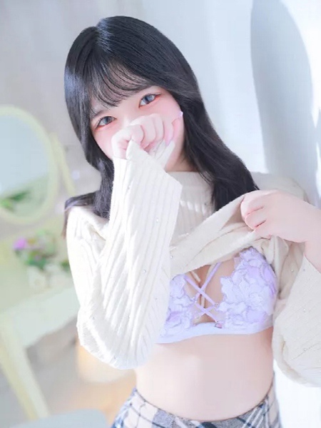 うらら(20) エステ・ティーク 梅田店の写真3枚目 (梅田発/泡洗体&どスケベ回春エステ)