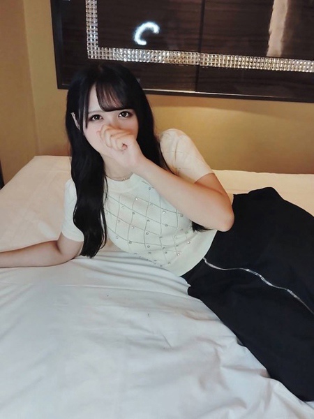 花咲れみ(21) 新ハイブリッドエステ エクスタシーPLUSの写真2枚目 (日本橋発/ヘルス&風俗エステ)