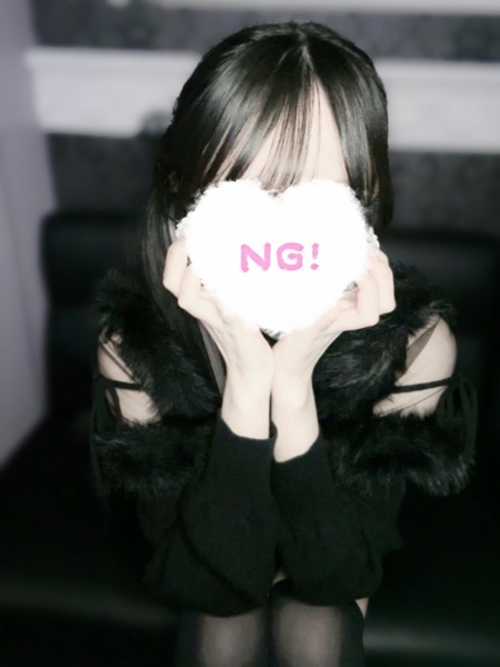 ねね(20) コンカフェ×オナクラ あいこねくと 日本橋店の写真2枚目 (日本橋/オナクラ)