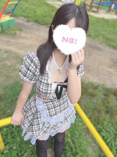 こなん(18) コンカフェ×オナクラ あいこねくと 梅田店の写真5枚目 (梅田/オナクラ)