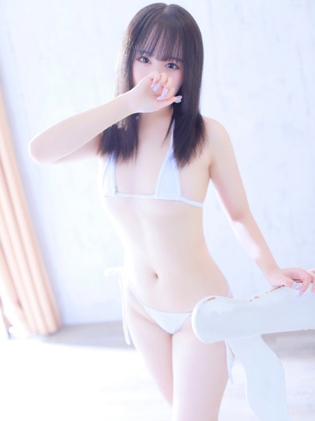 はるな(20) めっちゃスイスク 京都店の写真4枚目 (伏見発/性感エステ)