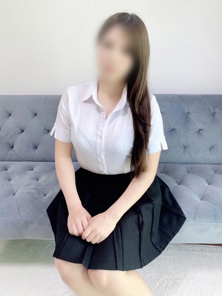 神崎 えま(27) NADIA ナディア 奈良店の写真2枚目 (奈良発/性感メンズエステ)