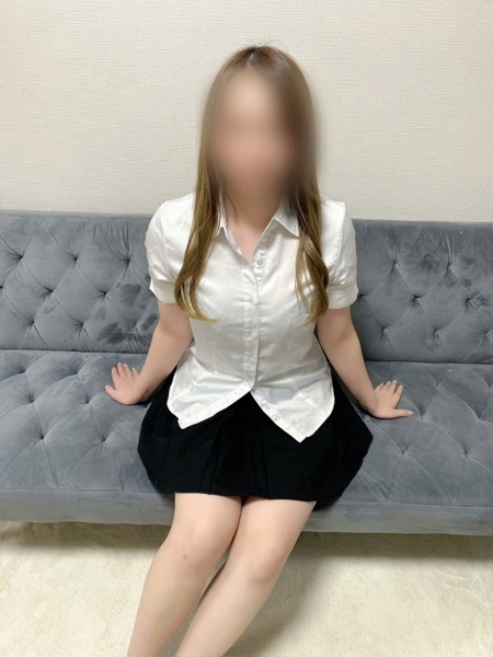 高見　すず (23) NADIA ナディア 奈良店