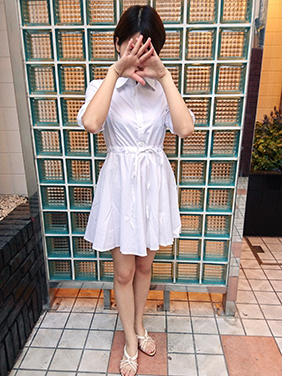 あかり (23) ラグーナ Lagna