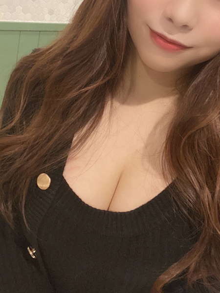 ヒメ(25) オペラ Opelaの写真3枚目 (大阪市発/派遣型性感エステ)